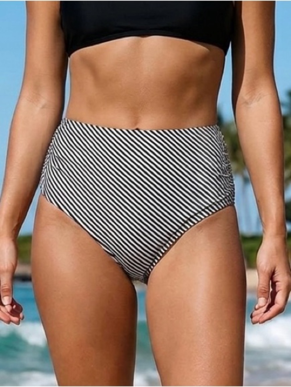 Cupshe NWT bikini bottoms striped‎